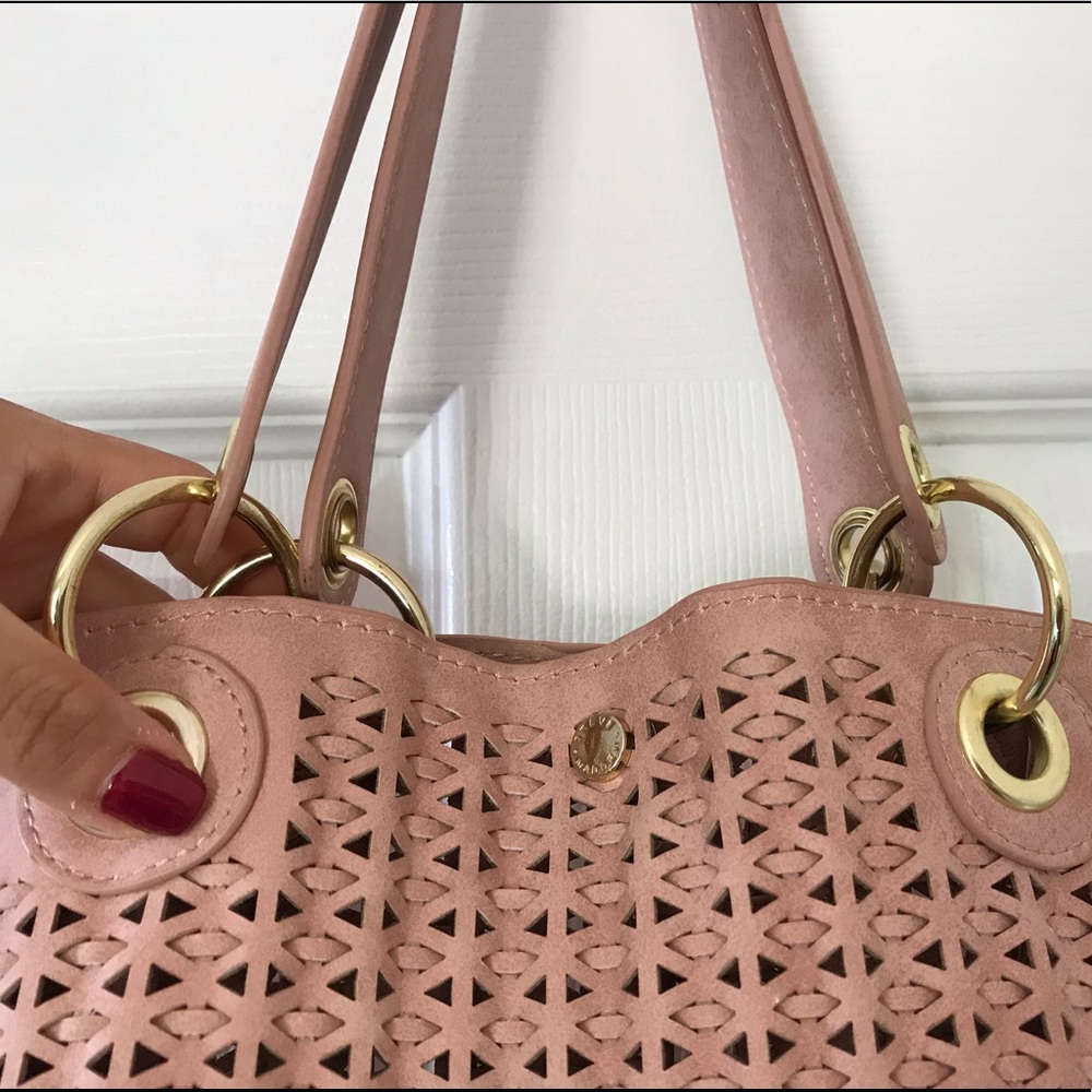 STEVE MADDEN PURSE - Picture 3 of 5